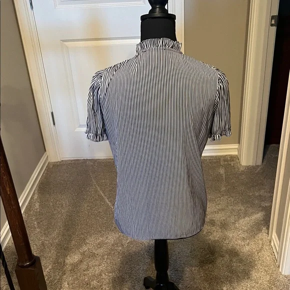 T Tahari Black and White Striped Button Down Shirt - Picture 7 of 10